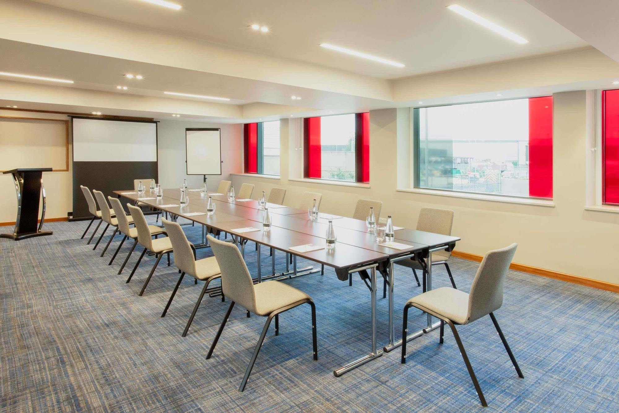 Hyatt Place West London Hayes Hayes  Exteriör bild