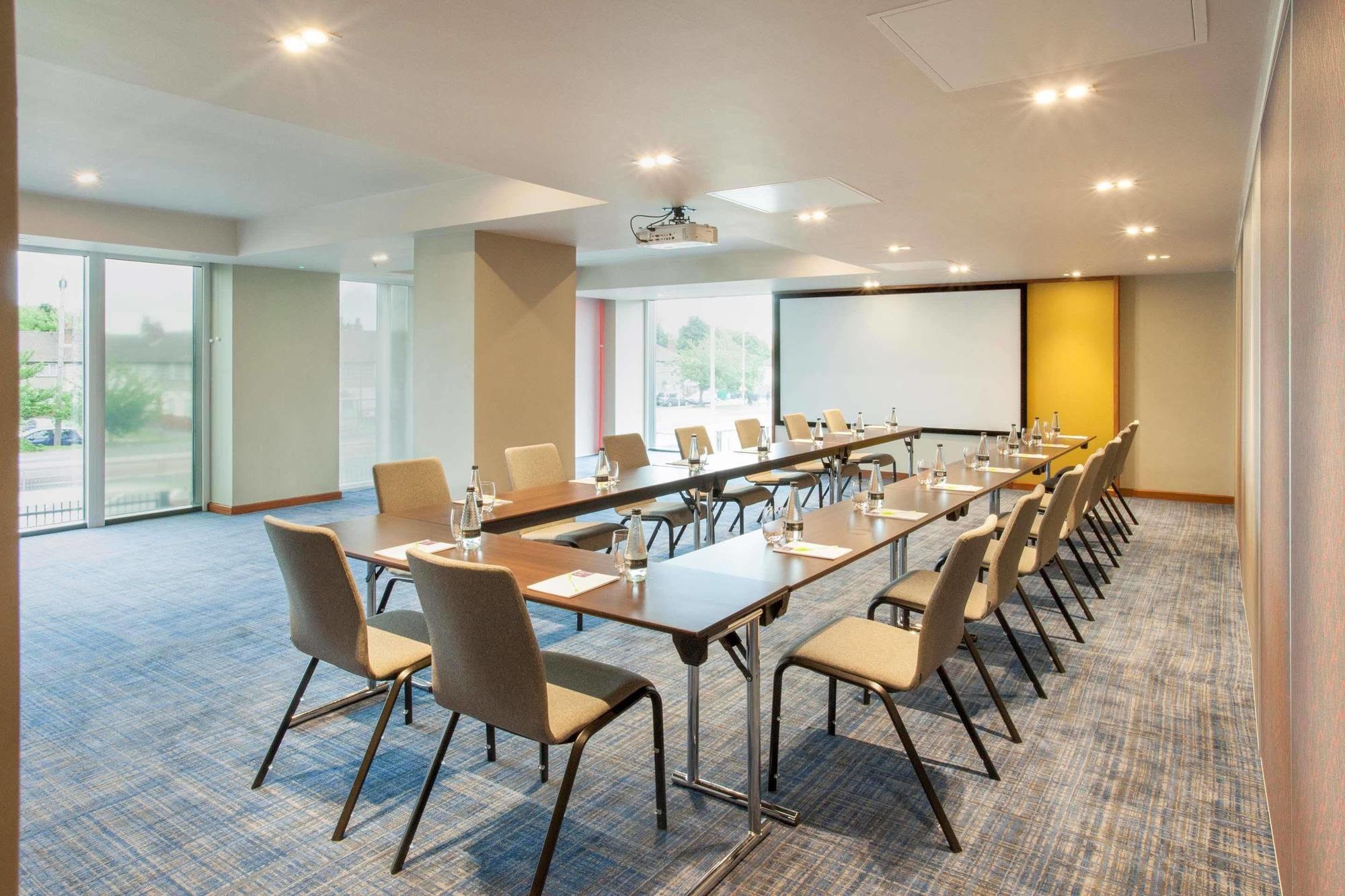 Hyatt Place West London Hayes Hayes  Exteriör bild