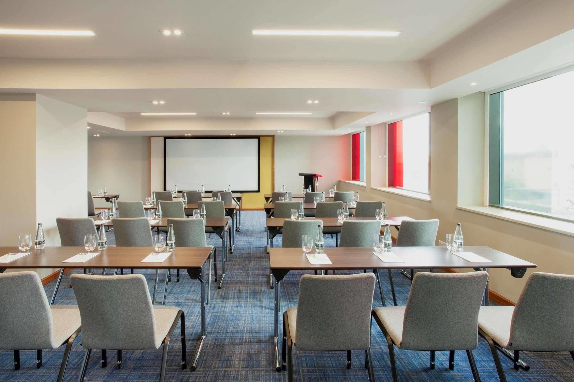 Hyatt Place West London Hayes Hayes  Exteriör bild